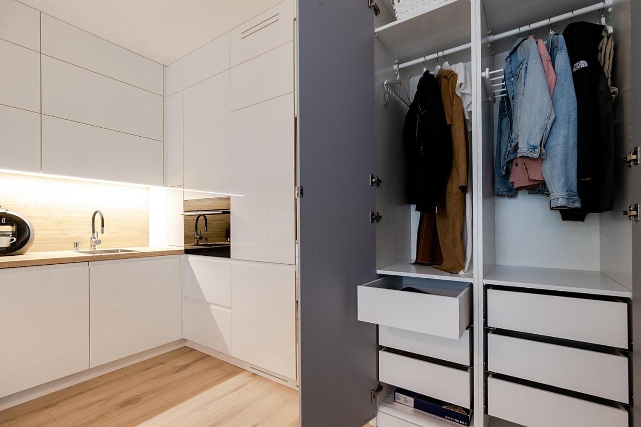 Apartment Wola, Wi-Fi, Smart Lock, Air Condition Warsaw Exterior photo